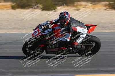 media/Jan-14-2024-SoCal Trackdays (Sun) [[2e55ec21a6]]/Turn 10 Inside (110pm)/